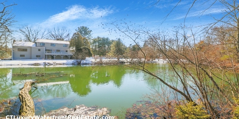 Waterfront Homes For Sale in Connecticut